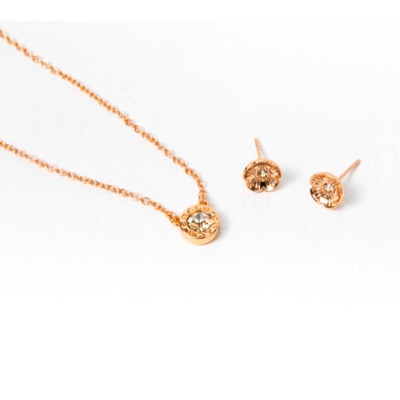 COACH Open Circle Necklace &Tea Rose Stud Earrings - Picture 4 of 6
